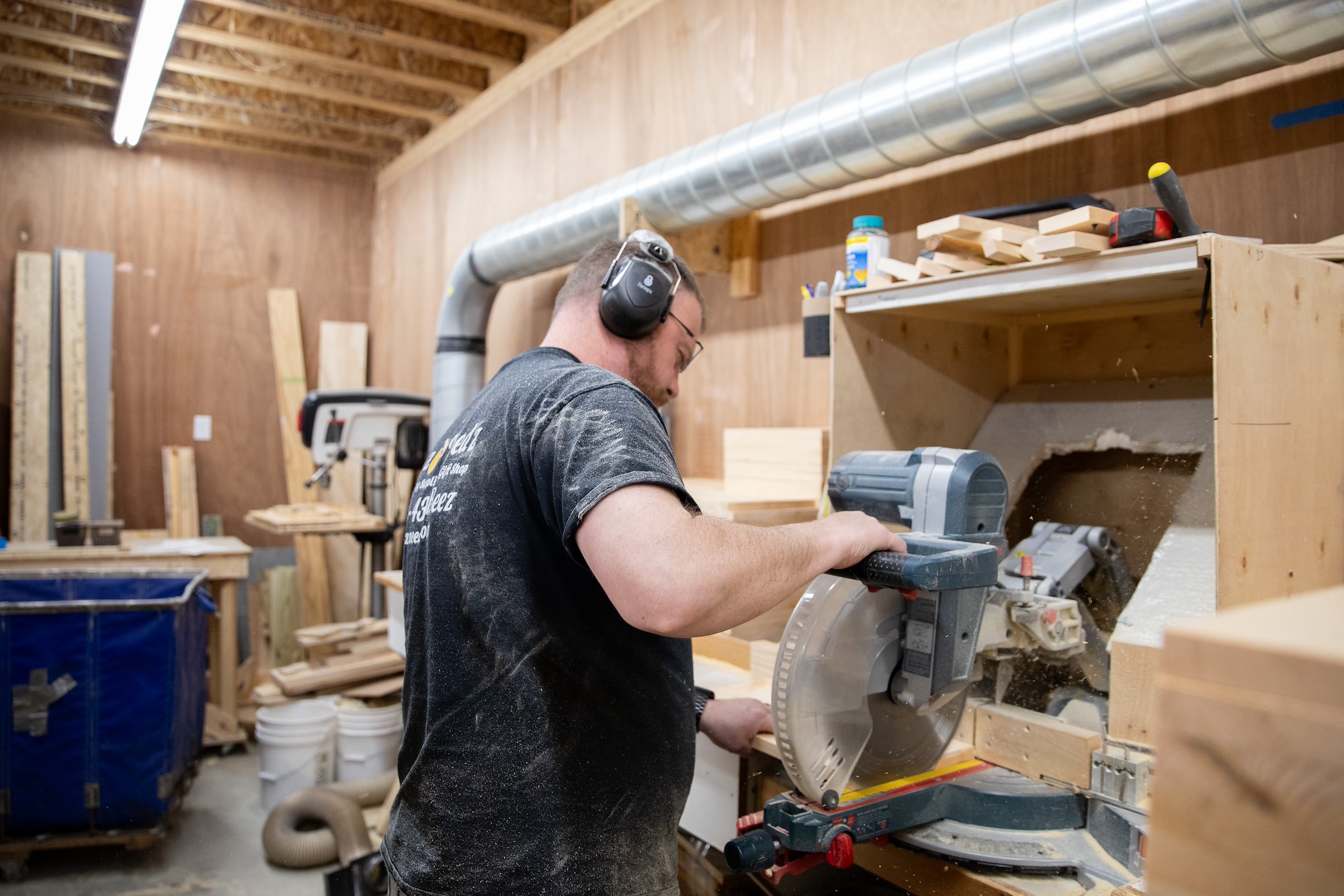 Beez Needz Wood Work | Taryn A Photography